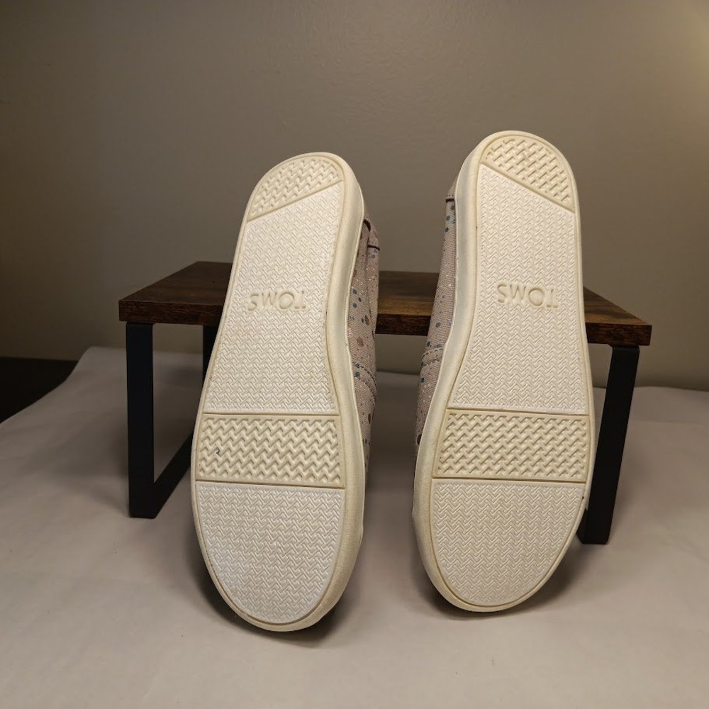 TOMS Alpargata Slip On Youth Size 4.5 Grey Metallic Polka Dot Excellent Canvas - Picture 5 of 8